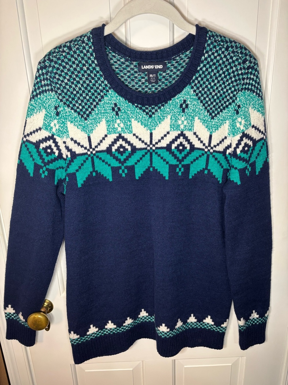 Lands' End Navy Teal White Fair Isle Snowflake Crewneck Sweater Medium Tall